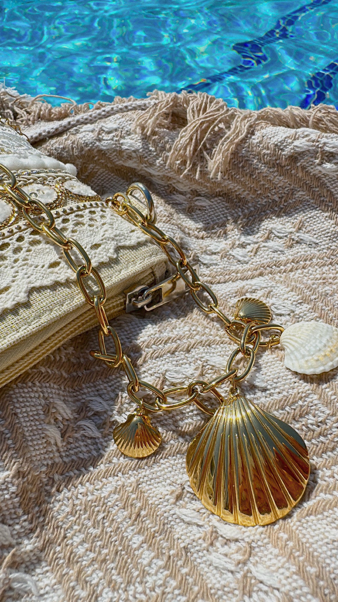 Collier Conchas