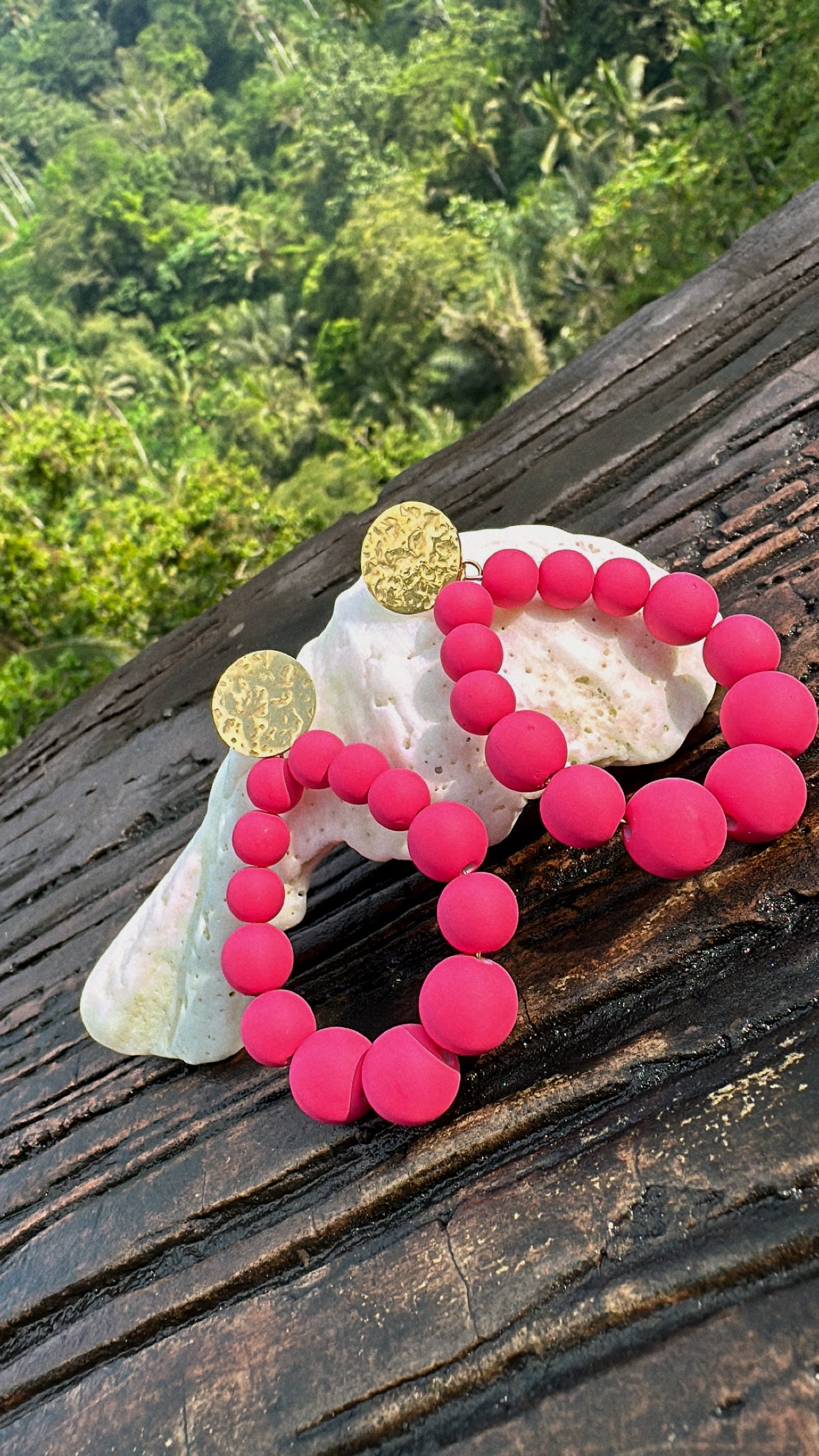 Boucles d’oreilles perles roses