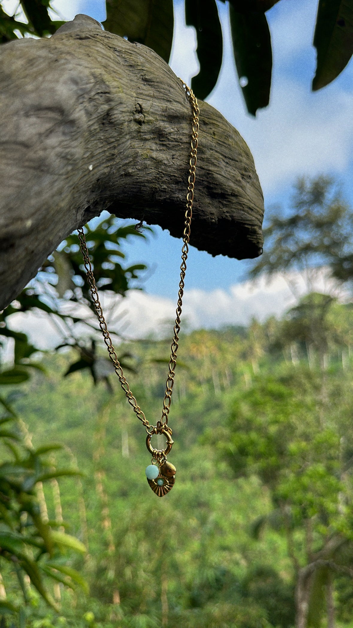 Collier Line